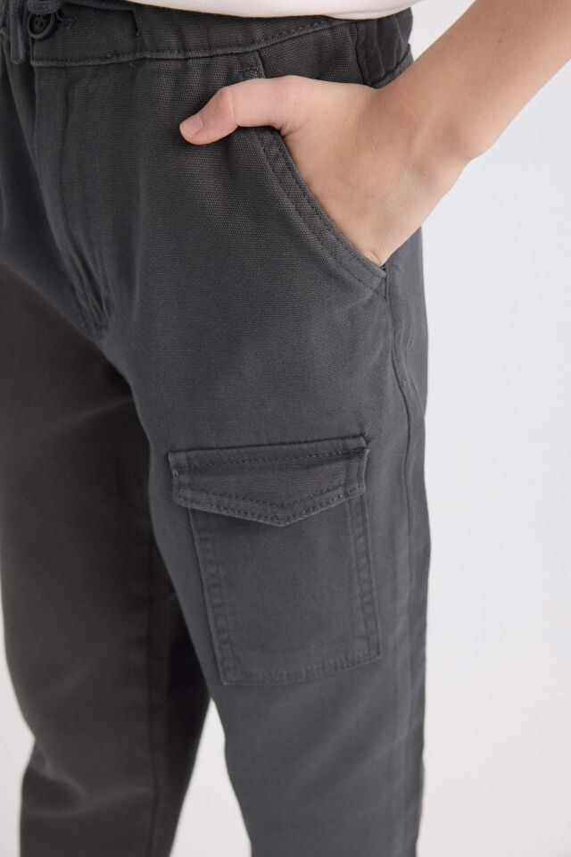 Erkek Çocuk Kargo Cepli Beli Bağıcıklı Lastikli Paça Jogger Paça Gabardin Pantolon