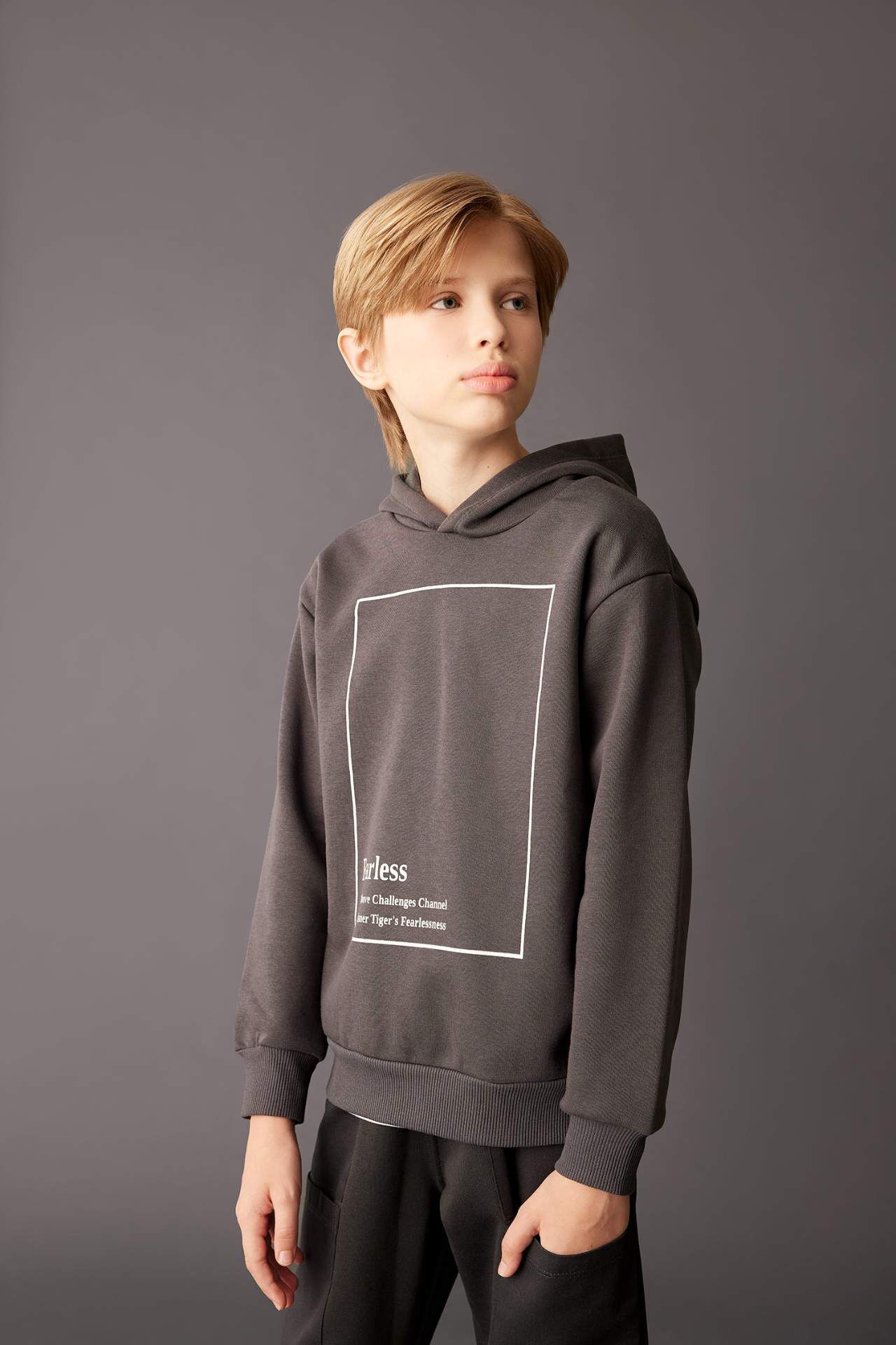 Erkek Çocuk Antrasit Kapüşonlu Baskılı Kalın Sweatshirt