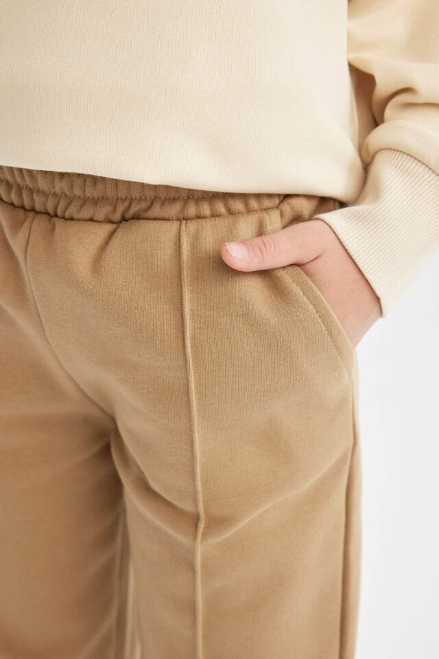 Kız Çocuk Standart Fit Beli Paçası Lastikli Cepli Okul Jogger Eşofman Altı
