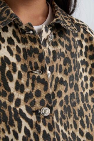 Kız Çocuk Leopar Desenli Düğmeli Gabardin Uzun Kollu Gömlek Ceket
