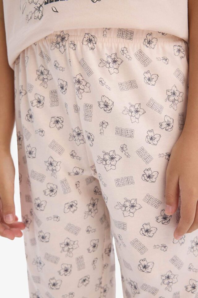 Kız Çocuk Pijama Takımı Baskılı Kısa Kollu Üst Beli Lastikli Uzun Alt