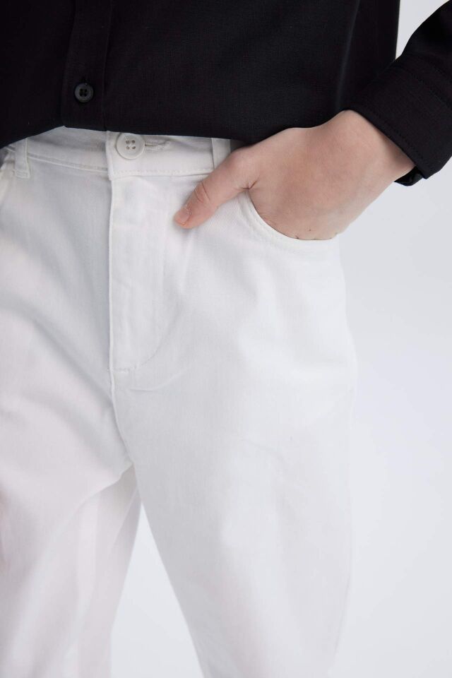 Erkek Çocuk Düz Paça Beyaz Gabardin Basic Düz Pantolon