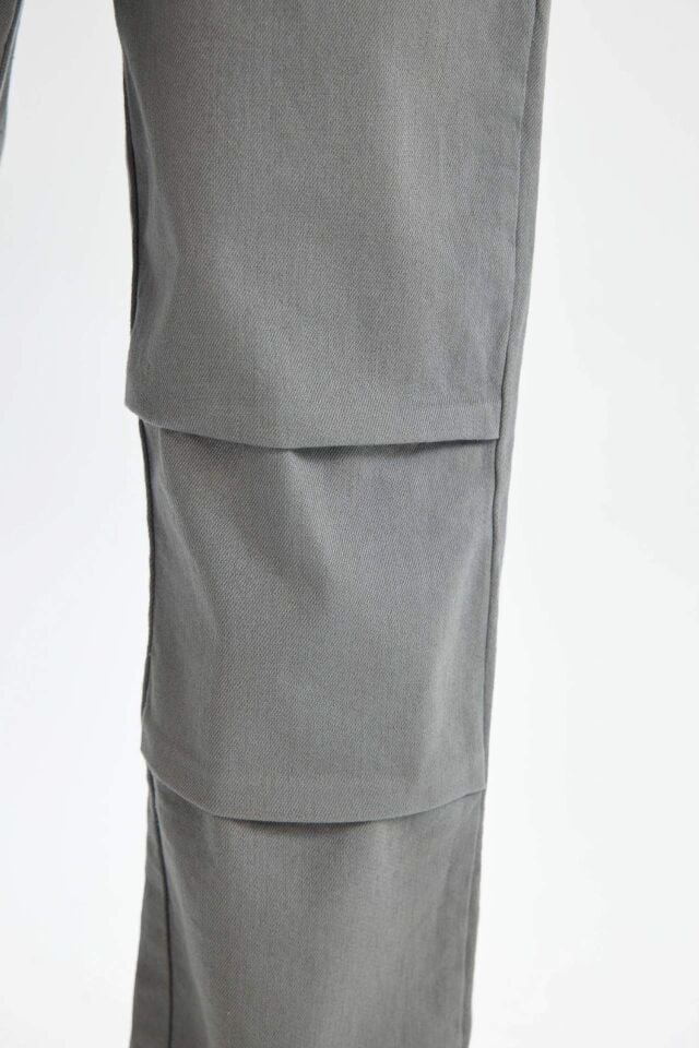 Erkek Çocuk Bağcıklı Beli ve Paçası Lastikli Cepli Jogger Gabardin Pantolon