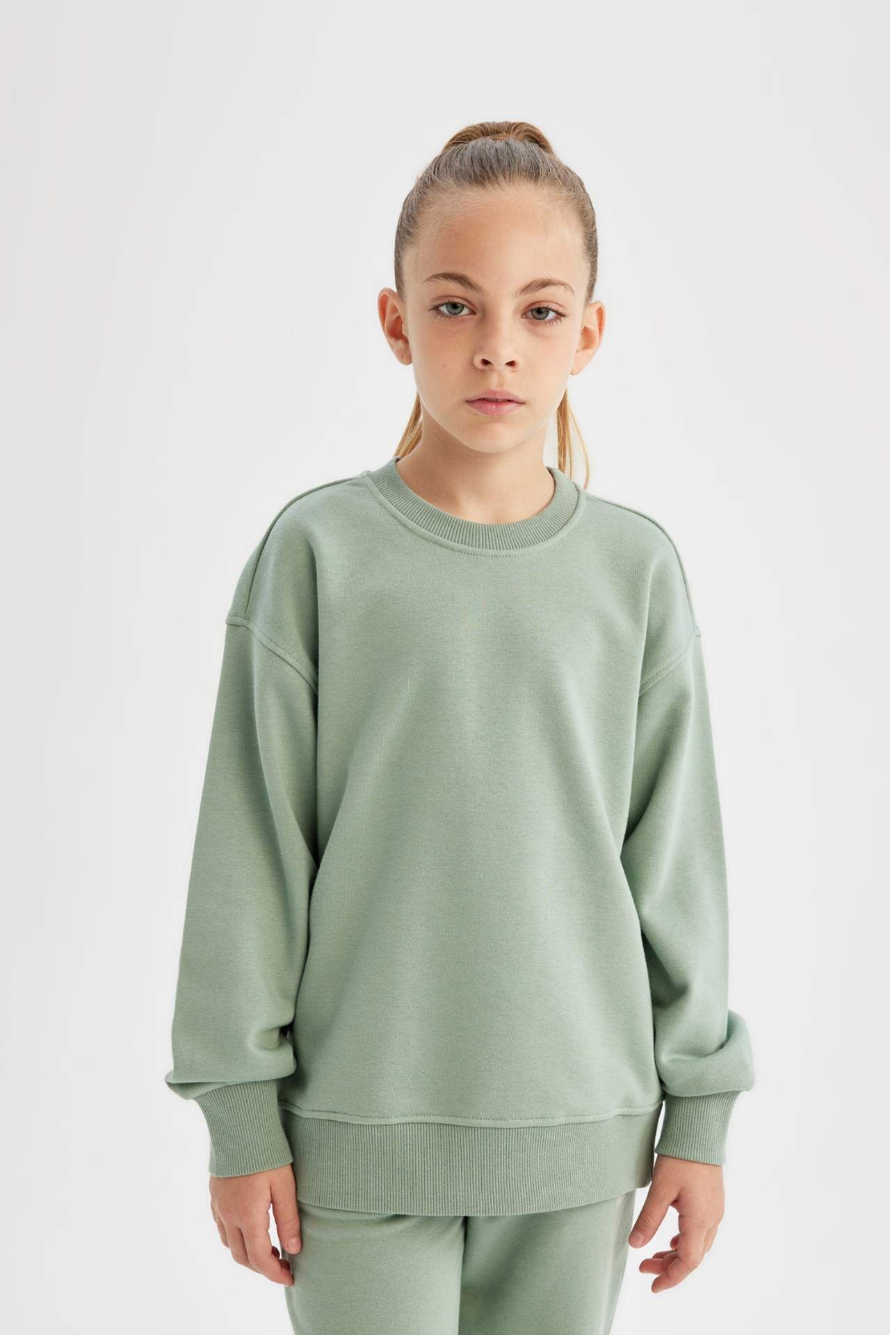 Kız Çocuk Relax Fit Bisiklet Yaka Pamuklu Basic Düz Okul Sweatshirt