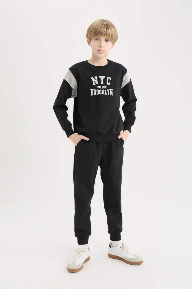 Erkek Çocuk 2'li Takım Baskılı Sweatshirt Beli Lastikli Eşofman Altı