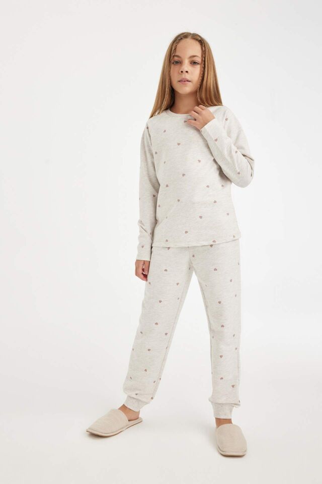 Kız Çocuk Pijama Takımı Kalp Baskılı Bisiklet Yaka Uzun Kollu Üst Uzun Alt
