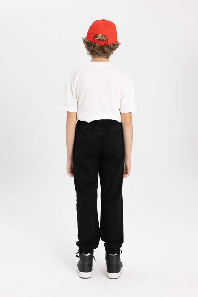 Erkek Çocuk Beli Bağcıklı Lastikli Paça Cepli Siyah Basic Düz Jogger Gabardin Pantolon