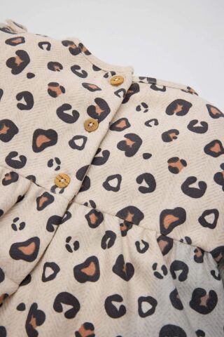Kız Bebek  Leopar Desenli Düğmeli Fırfırlı Uzun Kollu   Elbise