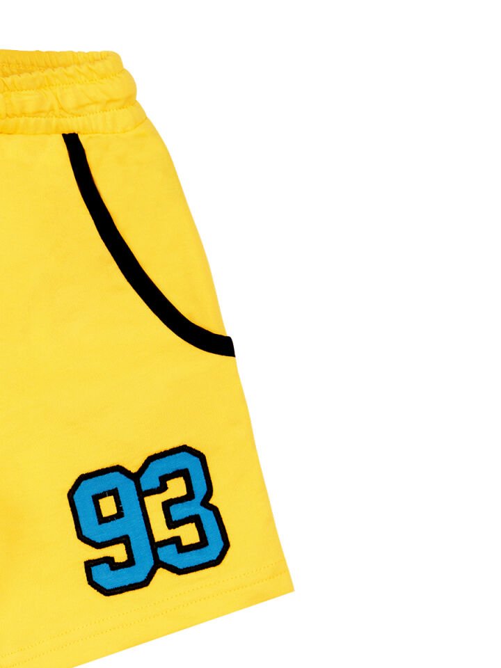 93 Truck Erkek Çocuk T-shirt Şort Takım 4 Y - Beyaz, Sarı