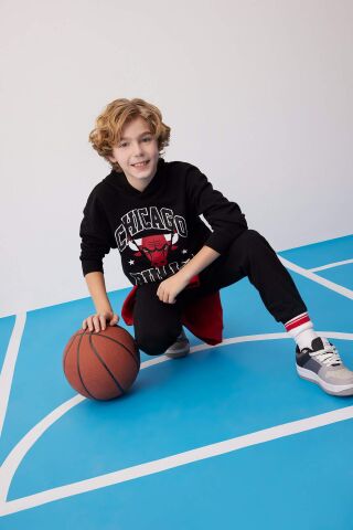 Erkek Çocuk NBA Chicago Bulls Kapüşonlu Sweatshirt
