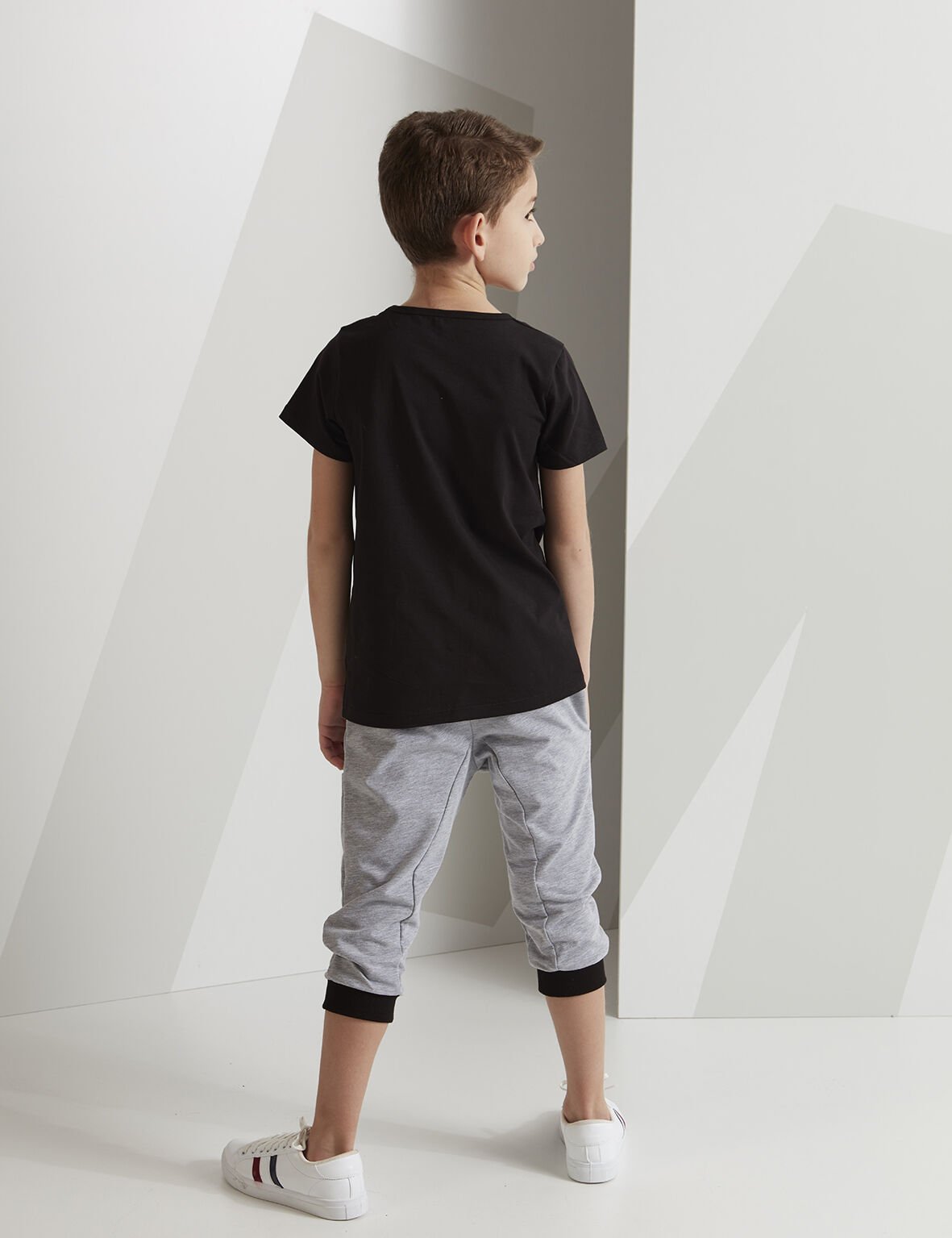 4 Cars Erkek Çocuk T-shirt Kapri Şort Takım