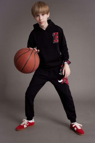 Erkek Çocuk NBA Wordmark Kapüşonlu İçi Yumuşak Tüylü Sweatshirt