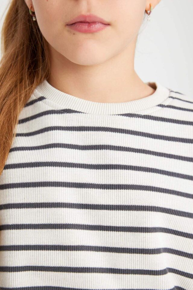 Kız Çocuk Relax Fit Bisiklet Yaka Çizgili Sweatshirt
