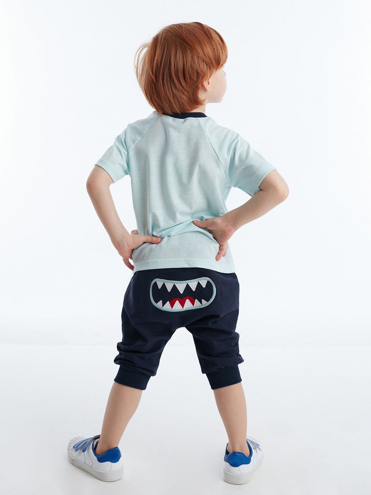 Hi Shark Erkek Çocuk T-shirt Kapri Şort Takım