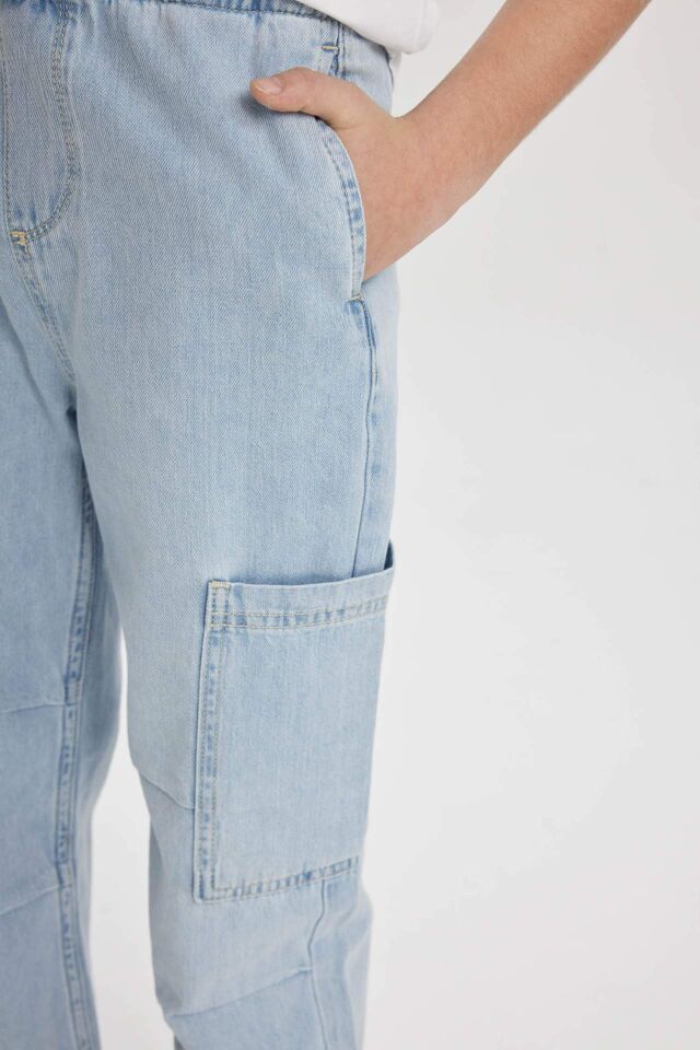 Erkek Çocuk Beli Bağcıklı Lastikli Paça Cepli Jogger Paraşüt Kargo Jean Pantolon