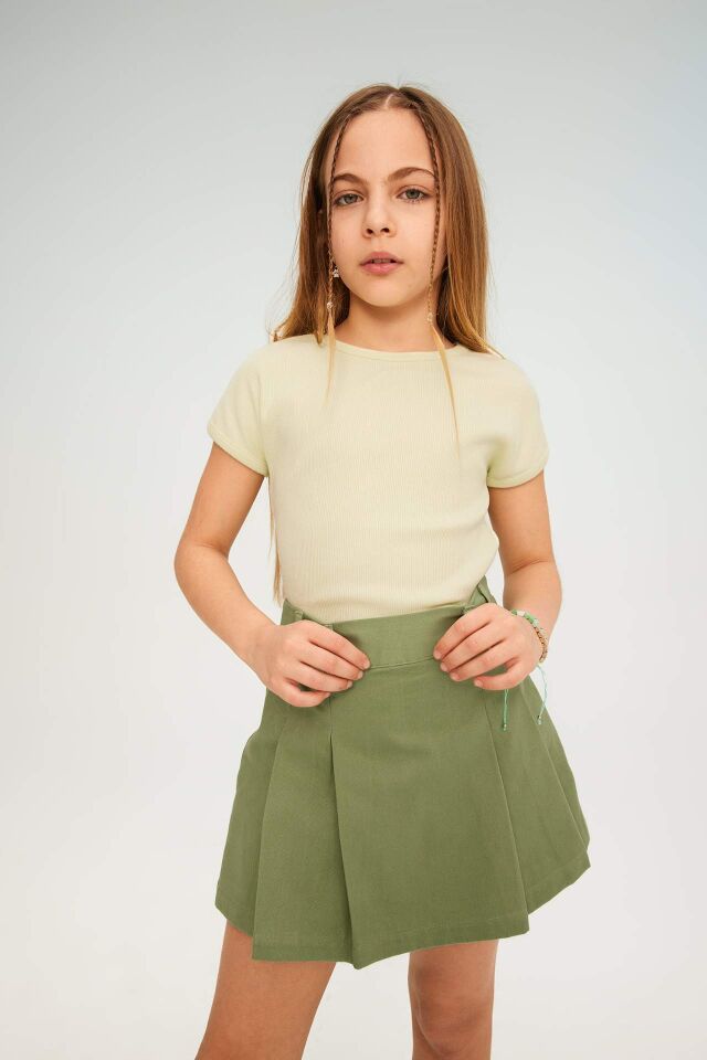 Kız Çocuk Slim Fit Dar Kesim Bisiklet Yaka Basic Düz Fitilli Kaşkorse Kısa Kollu Tişört