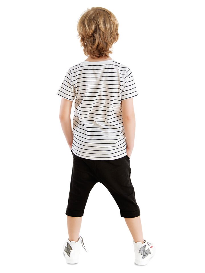 Sevimli Dino Erkek Çocuk T-shirt Kapri Şort Takım 6 Y - Siyah