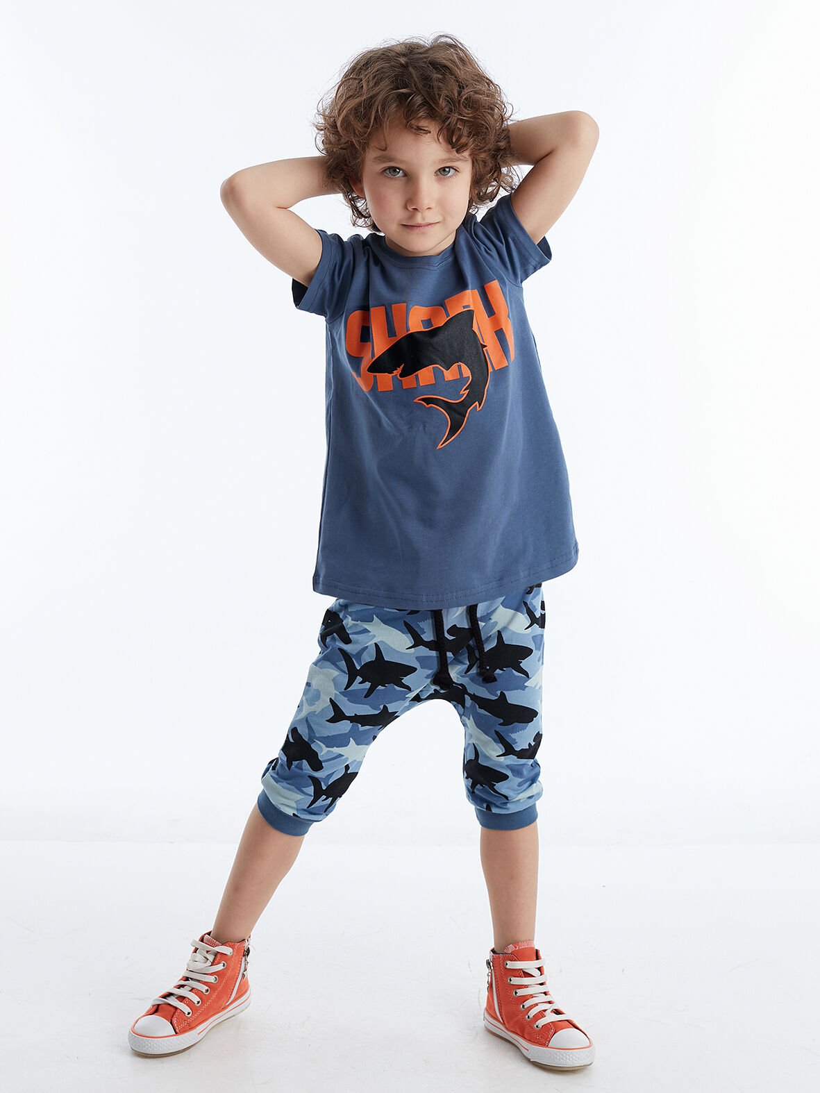 Shark Camo Erkek Çocuk T-shirt Kapri Şort Takım 4 Y - Mavi Siyah