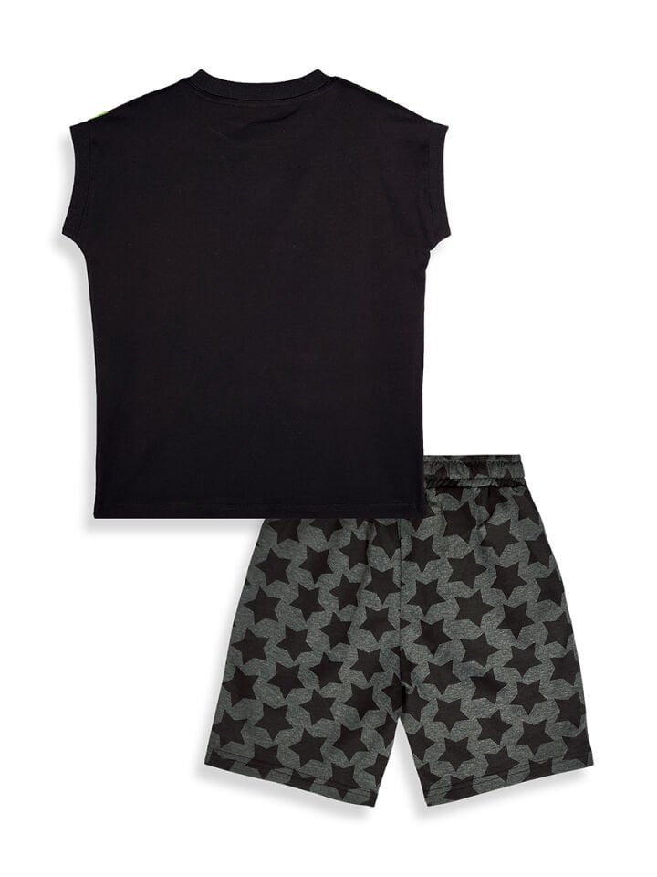 Out Of World Erkek Çocuk T-shirt Şort Takım