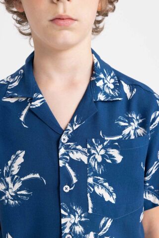 Erkek Çocuk Oversize Geniş Kalıp Polo Yaka Desenli Viskon Kısa Kollu Gömlek