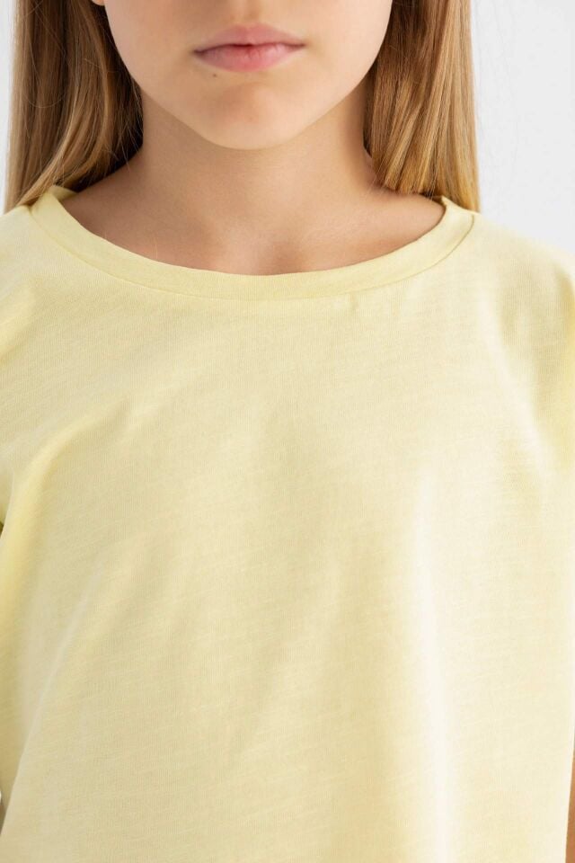Kız Çocuk Boxy Fit Bisiklet Yaka Basic Düz Kısa Kollu Tişört