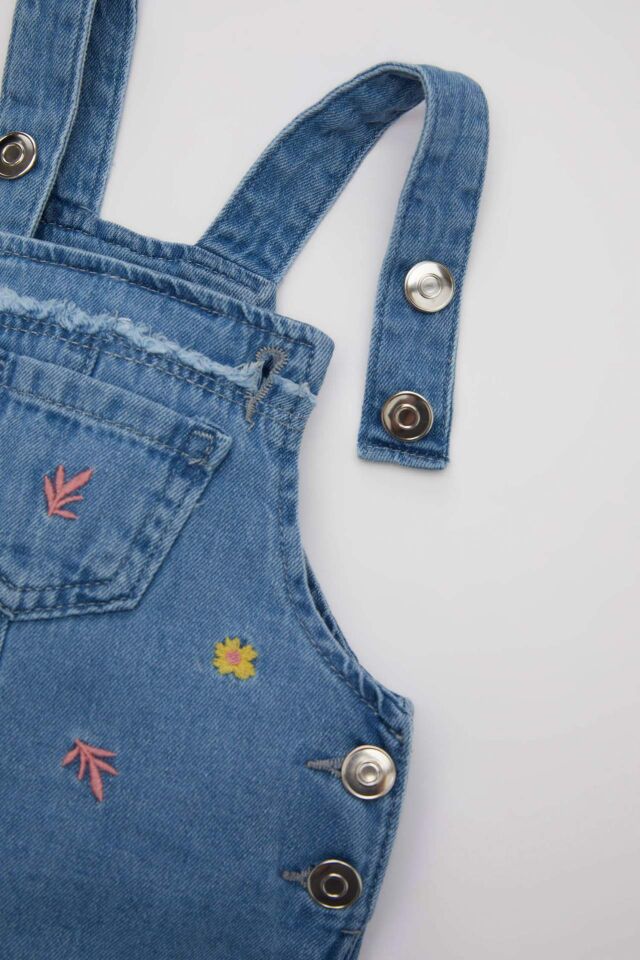 Kız Bebek Nakışlı Jean Tulum