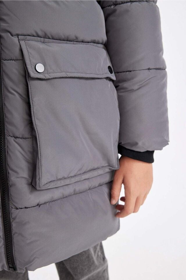 Erkek Çocuk Su İtici Kapüşonlu Fermuarlı Cepli Polar Astarlı Parka