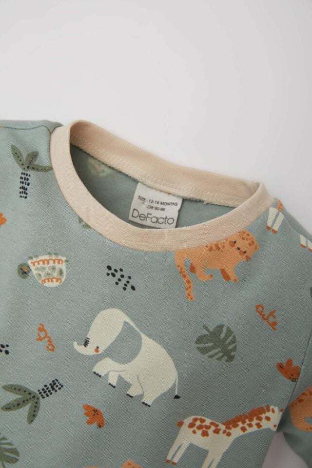 Erkek Bebek Pijama Takımı Safari Baskılı Uzun Kollu Üst Beli Lastikli Uzun Alt