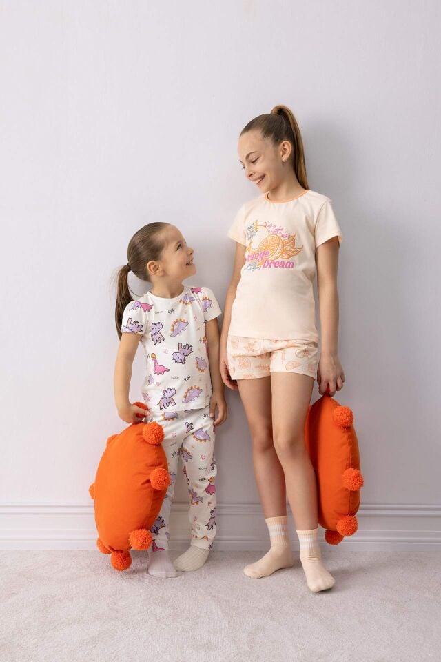 Kız Çocuk Pijama Takımı Baskılı Kısa Kollu Üst Desenli Şort