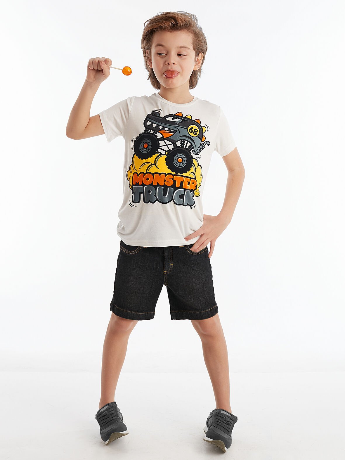 Canavar Araba Erkek Çocuk T-shirt Denim Şort Takım 3 Y - Siyah Beyaz