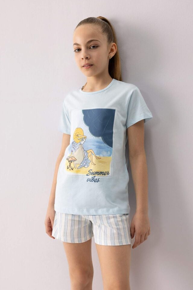 Kız Çocuk Pijama Takımı Baskılı Kısa Kollu Pijama Üstü Esnek Belli Kısa Şort Pijama Altı