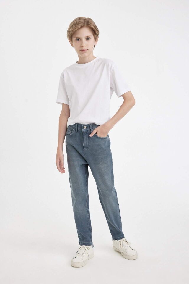 Erkek Çocuk Balloon Fit Dar Paça Cepli Jean Pantolon