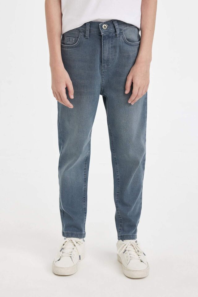 Erkek Çocuk Balloon Fit Dar Paça Cepli Jean Pantolon