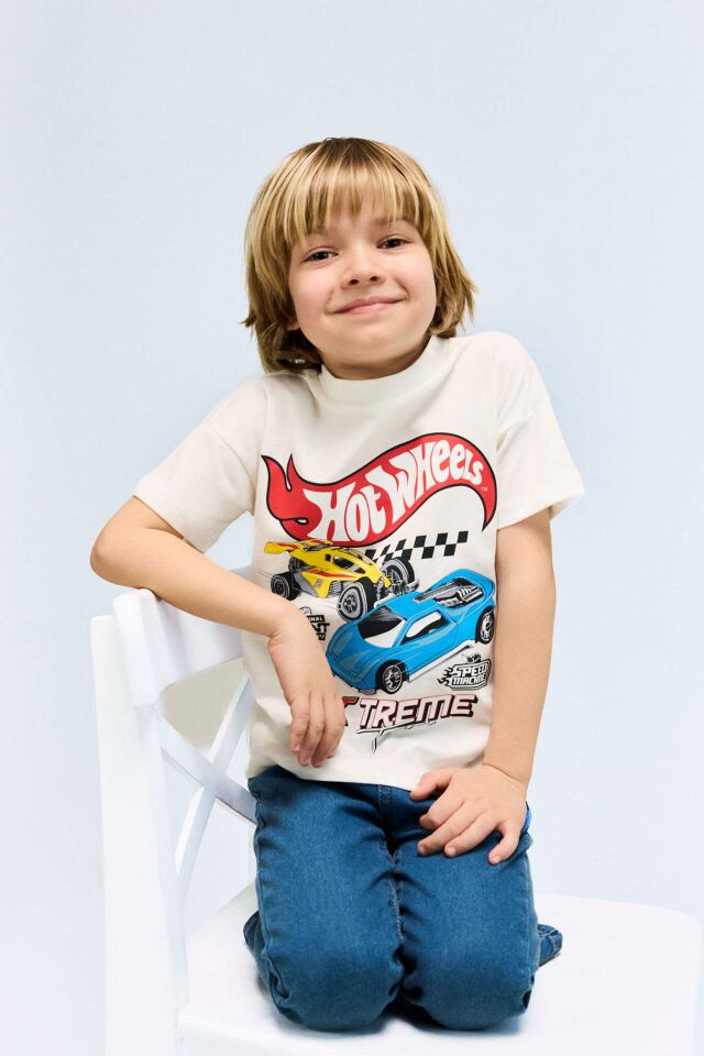 Erkek Bebek Hot Wheels Bisiklet Yaka Kısa Kollu Tişört