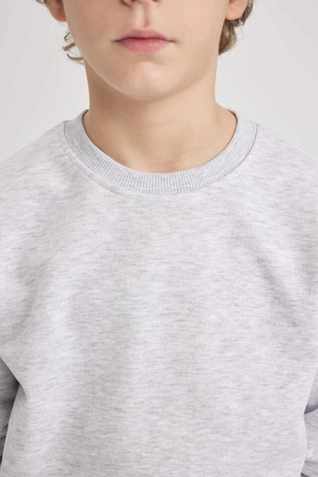 Erkek Çocuk Bisiklet Yaka Basic Düz Sweatshirt