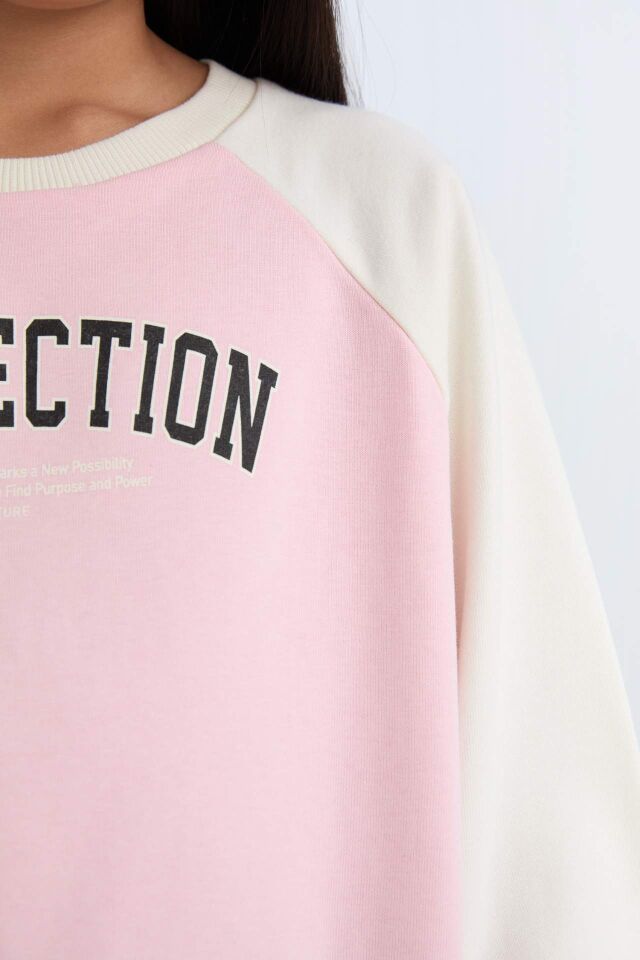 Kız Çocuk Relax Fit Bisiklet Yaka Baskılı Sweatshirt