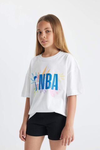 Kız Çocuk NBA Wordmark Oversize Geniş Kalıp Bisiklet Yaka Kısa Kollu Tişört