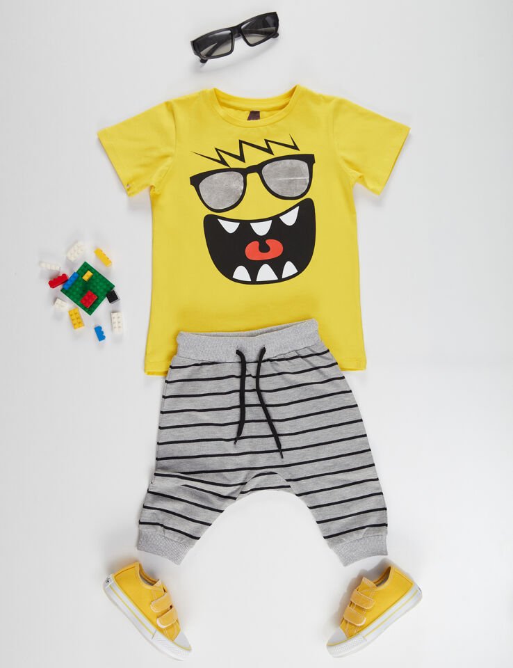 Neşeli Erkek Çocuk T-shirt Kapri Şort Takım 3 Y - Sarı Gri Siyah