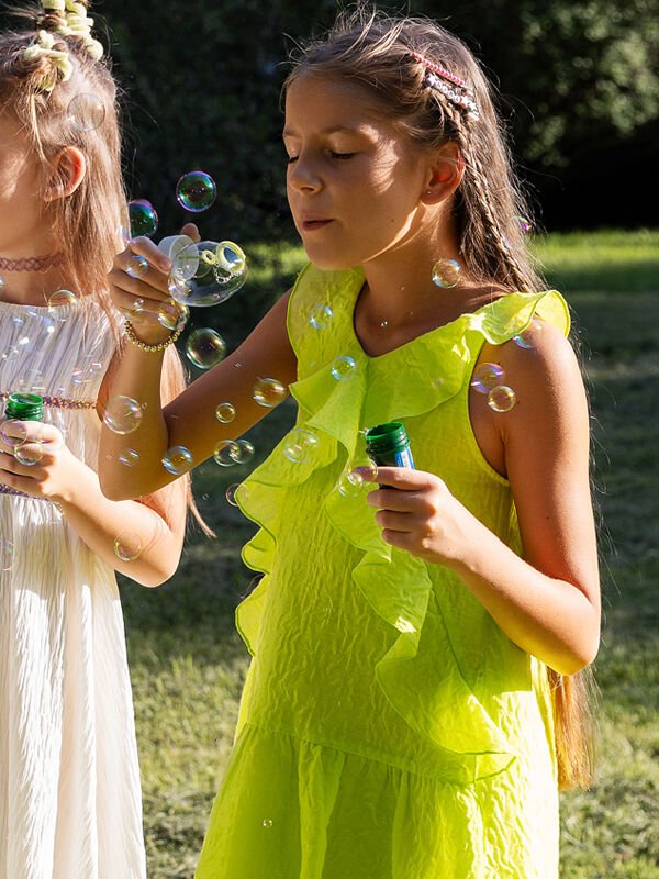 Neon Yeşil Kolsuz Fırfırlı Kız Çocuk Elbise