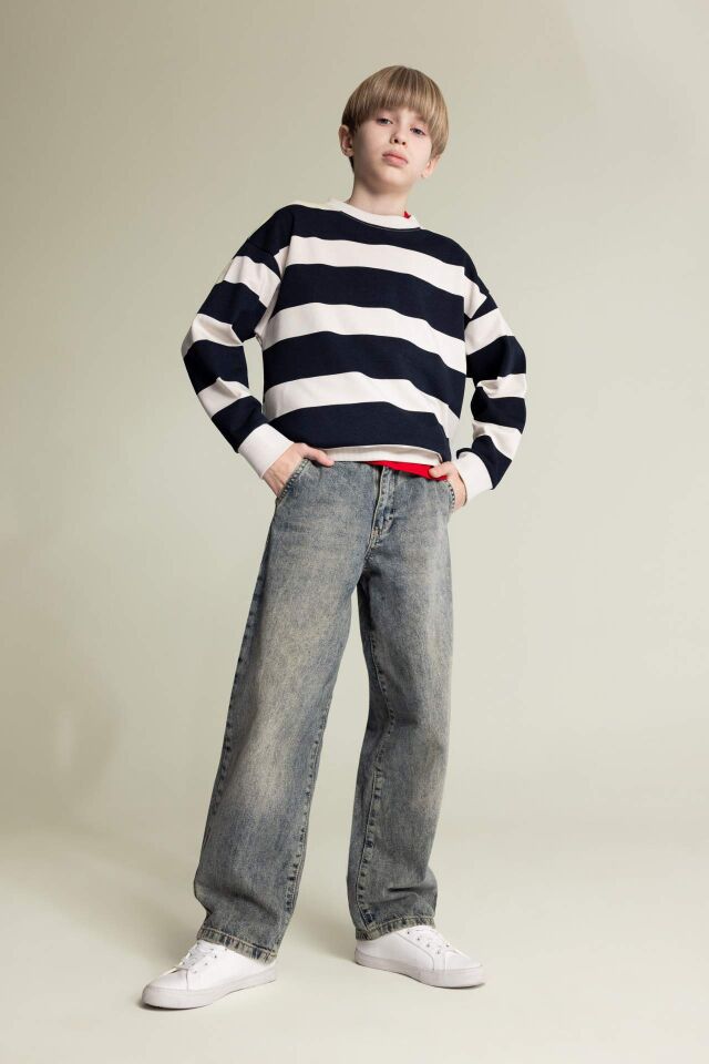 Erkek Çocuk Oversize Geniş Kalıp Bisiklet Yaka Çizgili Sweatshirt