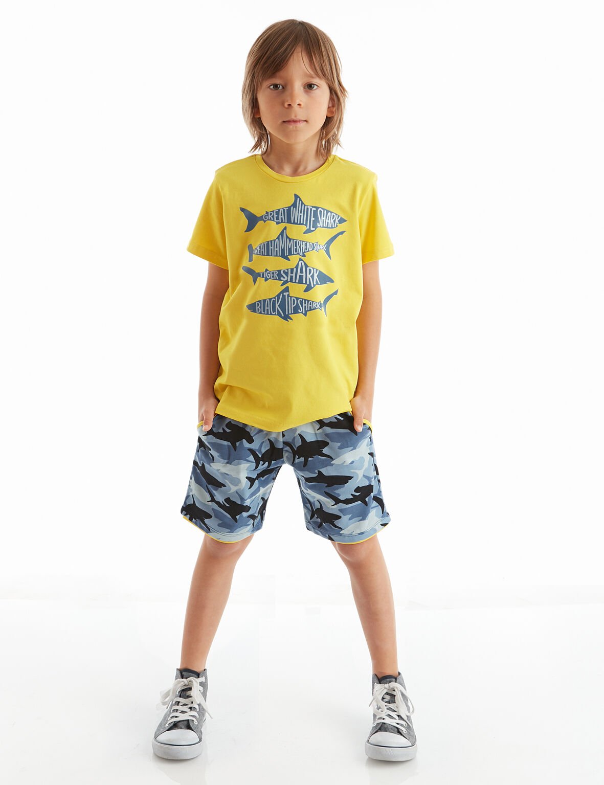 Sharks Erkek Çocuk T-shirt Şort Takım 2 Y - Sarı lacivert