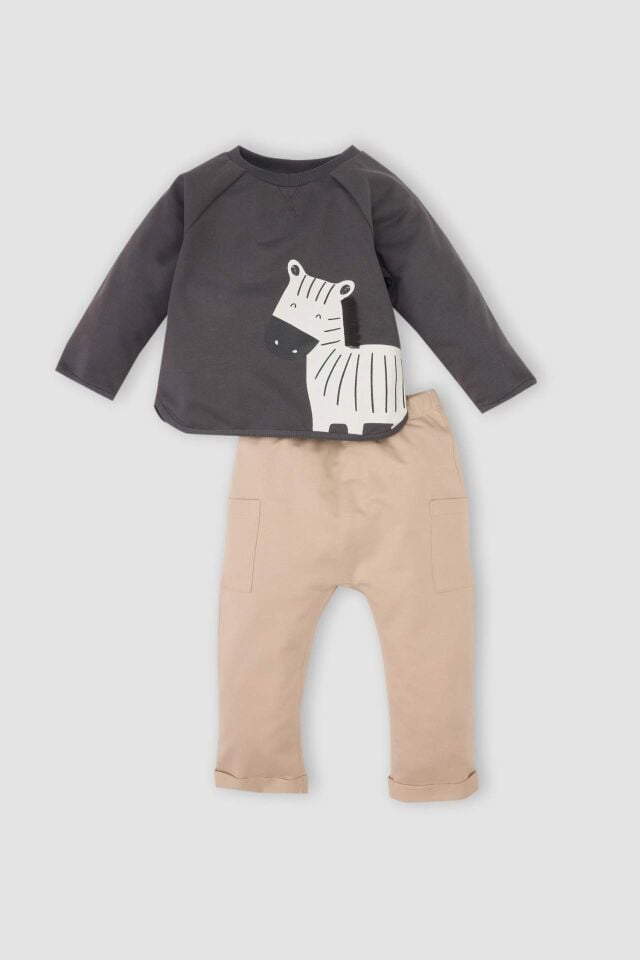 Erkek Bebek 2'li Takım Zebra Baskılı Uzun Kollu Sweatshirt Beli Lastikli Cepli Alt