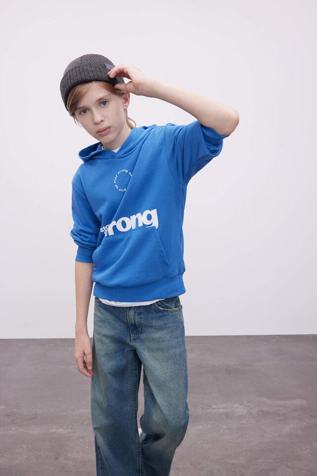 Erkek Çocuk Mavi Yazı Baskılı Cepli Kapüşonlu Okul Sweatshirt