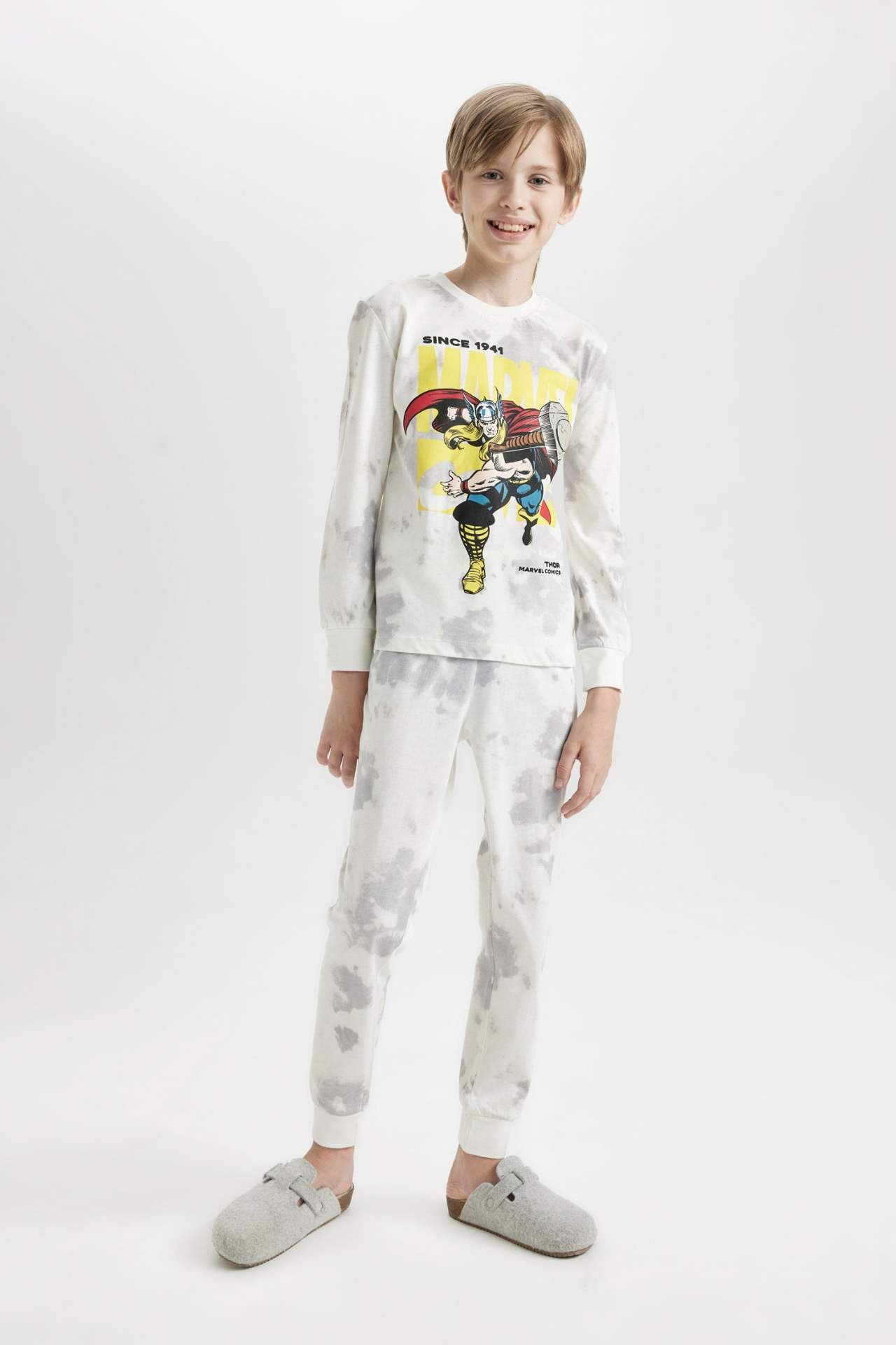 Erkek Çocuk Pijama Takım Marvel Comics Uzun Kollu Üst Beli Lastikli Uzun Alt