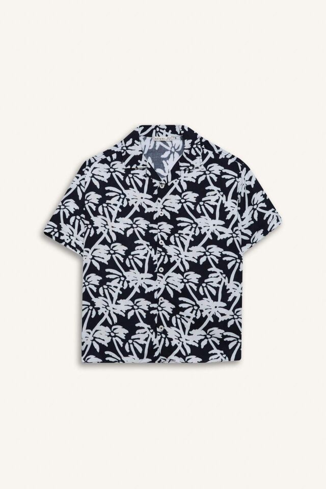 Erkek Çocuk Oversize Geniş Kalıp Polo Yaka Desenli Kısa Kollu Gömlek