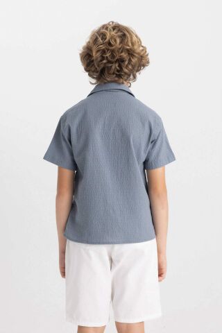 Erkek Çocuk Oversize Geniş Kalıp Polo Yaka Gofre Dokulu Kısa Kollu Gömlek