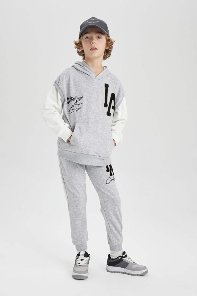 Erkek Çocuk Oversize Geniş Kalıp Nakışlı Kapüşonlu Sweatshirt