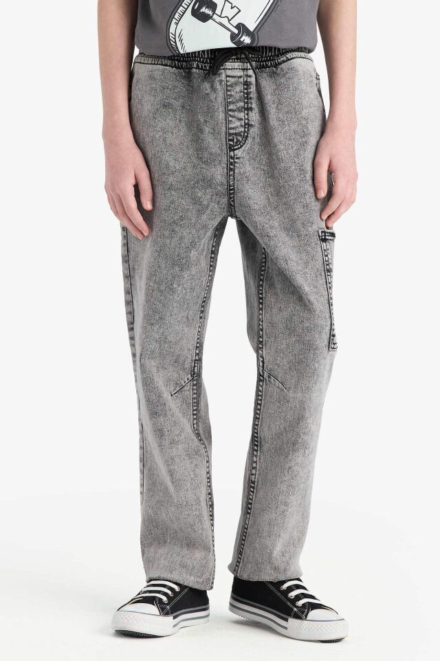 Erkek Çocuk Jogger Fit Esnek Bantlı Paça Jean Pantolon