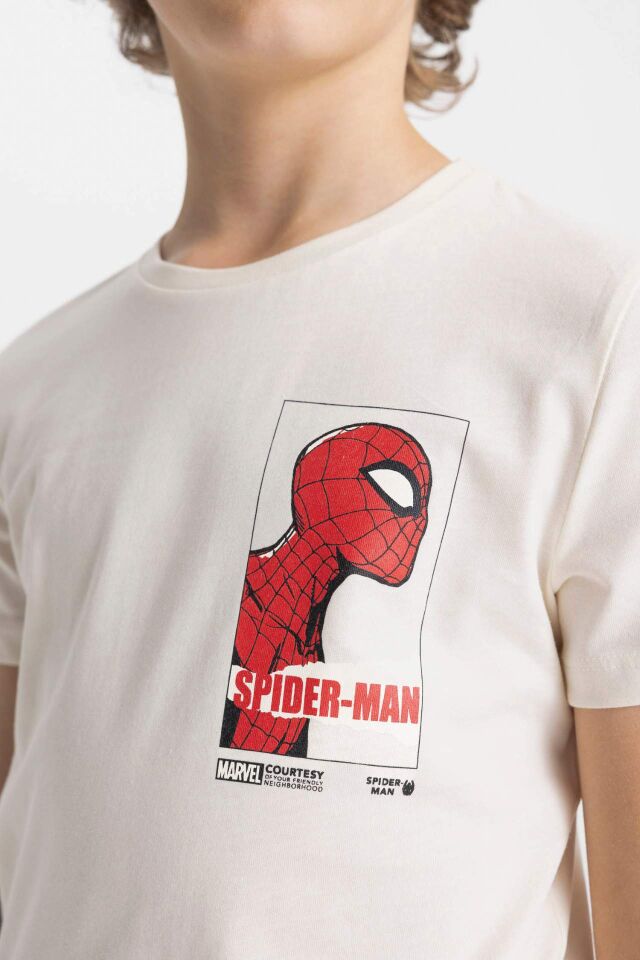 Erkek Çocuk Marvel Spiderman Pijama Takımı Kısa Kollu Üst Şort 8/9 Yaş