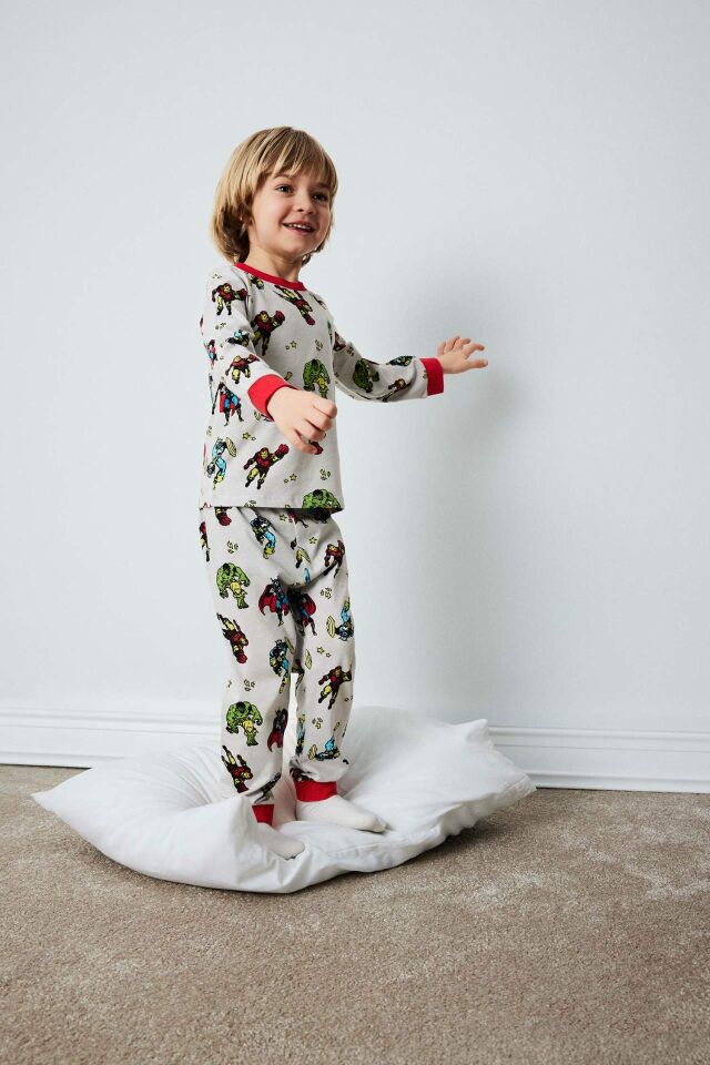 Erkek Bebek Marvel Comics Pijama Takımı Uzun Kollu Penye Üst Beli Lastikli Uzun Alt